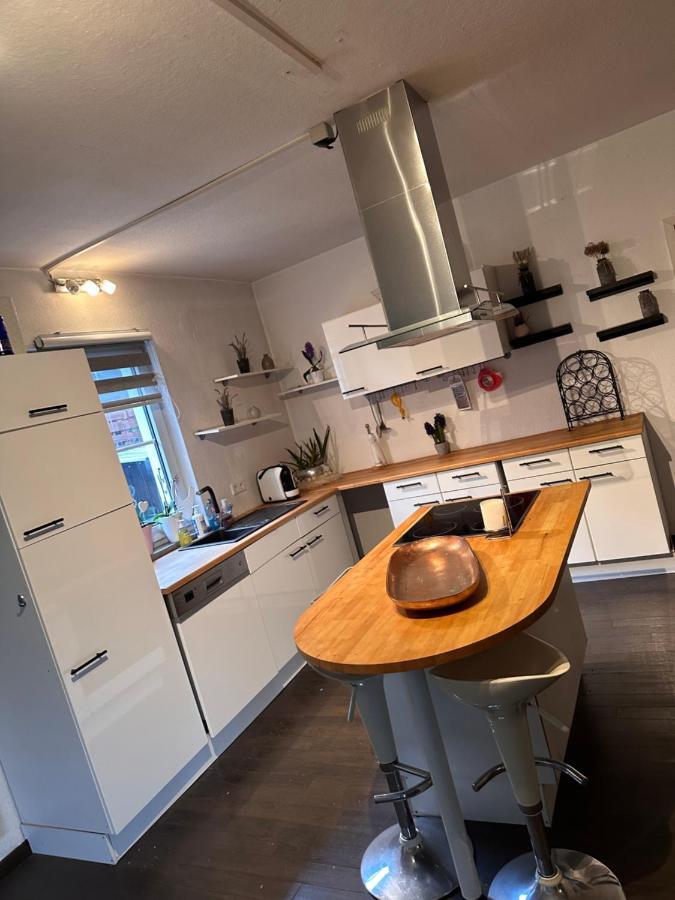 4 Zimmer 11 Personen Wohnung Garten Terrasse Grill 2 Badezimmer Wuppertal Eksteriør bilde
